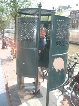 G Pissoir