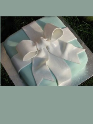 V Tiffany's cake.jpg