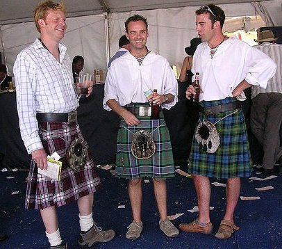 Dec kilt trio.jpg