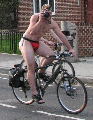 Naked cyclist u