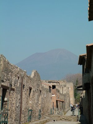 b1 Pompeii street