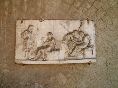 i3 Herculaneum plaque.jpg