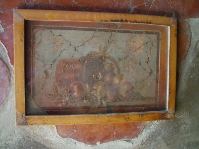 i6 Herculaneum fruit.jpg