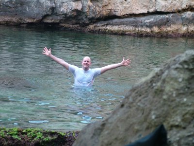 i8 G Sorrento grotto.jpg