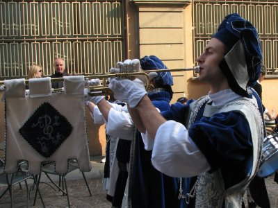 y Alba