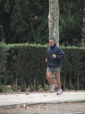 zu Madrid jogger