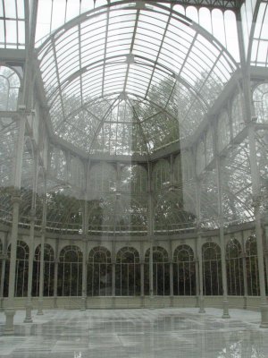 zvGlass house.jpg